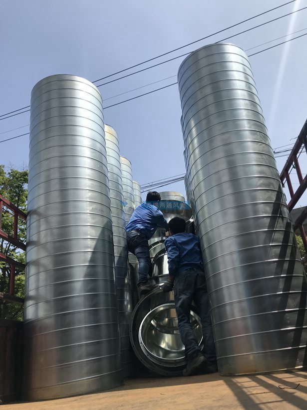 無錫兩通風(fēng)管帶您了解不銹鋼螺旋風(fēng)管如何進(jìn)行卸車搬運(yùn)